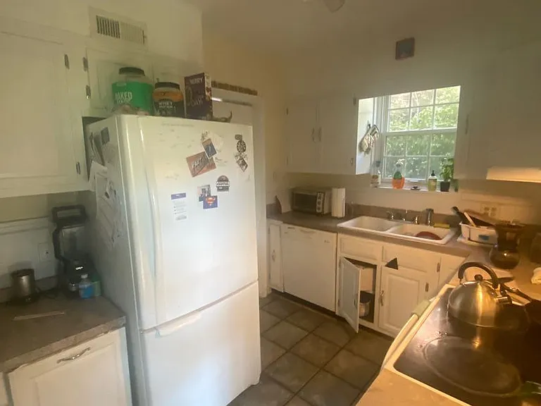 3908 Patterson Ave — Photo 10