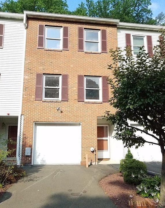 1st image of 44 Foltim Way