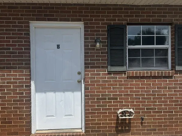119 Lari Ln #B, Anderson, SC 29625