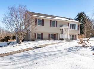 7 Burt St, Berkley, MA 02779