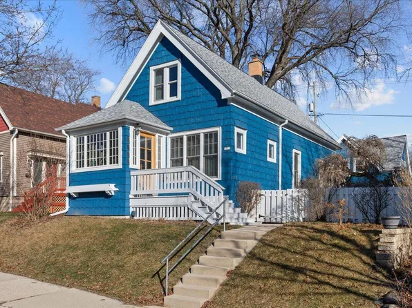 3352 South Indiana AVENUE, Milwaukee, WI 53207