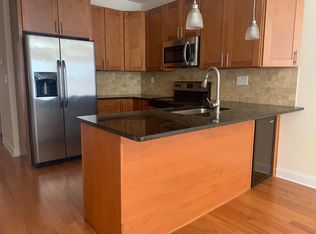1023 S 20th St #B1, Philadelphia, PA 19146