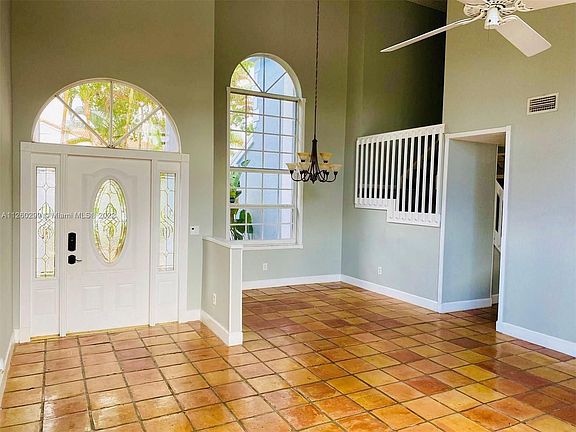 2nd image of 14051 Richwood Pl #14051