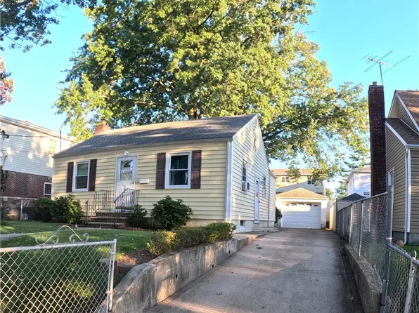 144 Hereford St, Staten Island, NY 10308