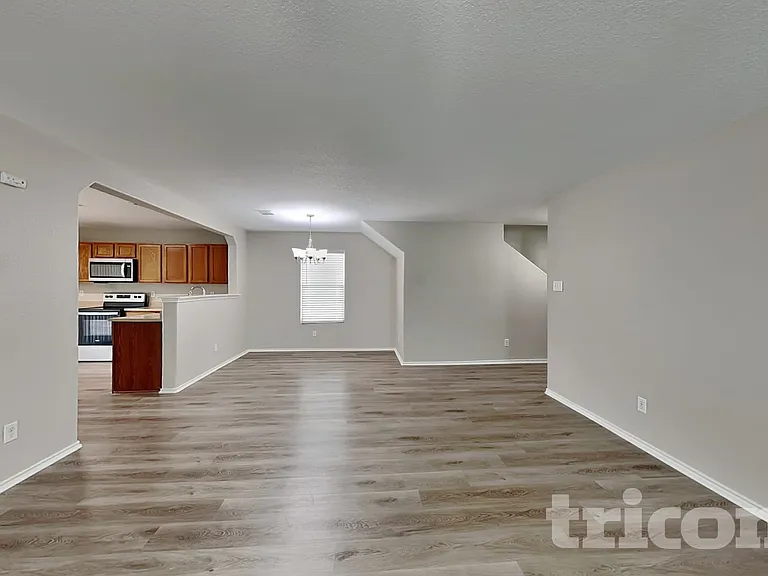 9311 Hanover Sky — Photo 2