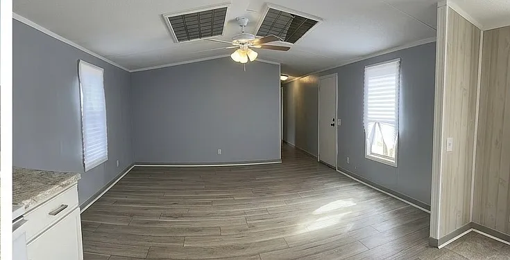 107 Quiet Oak Dr — Photo 5