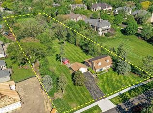 1S558 Sunnybrook Rd, Glen Ellyn, IL 60137