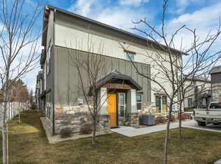 10556 S Sandy Sage Way, Sandy, UT 84070