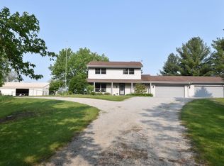 W350S10023 Sprague Rd, Eagle, WI 53119