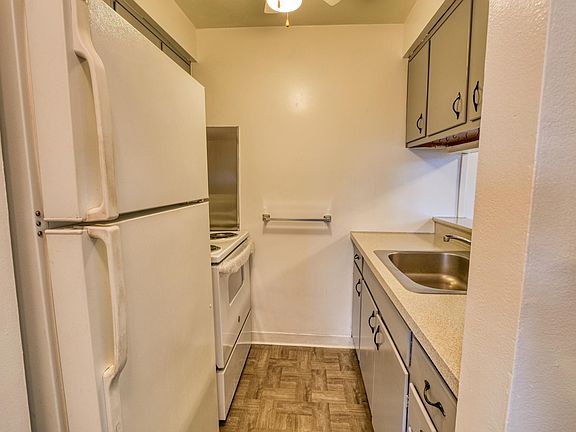2nd image of 14567 Madison Ave APT 610