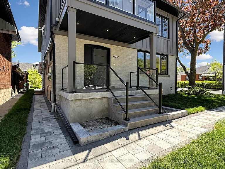 367 Woodmount Ave #2 — Photo 41