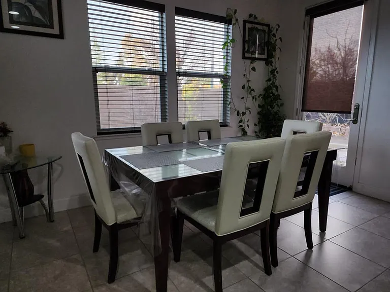 5684 Saratoga Cir — Photo 5