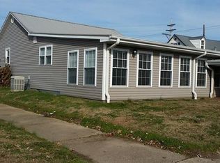705 Fulton St, Tell City, IN 47586