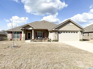 420 Harless Ln, Alabaster, AL 35007