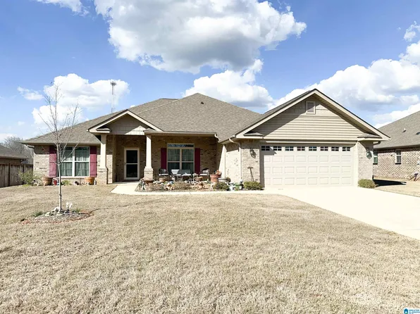 420 Harless Ln, Alabaster, AL 35007