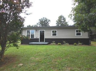2616 Rose Pl, Lenoir, NC 28645