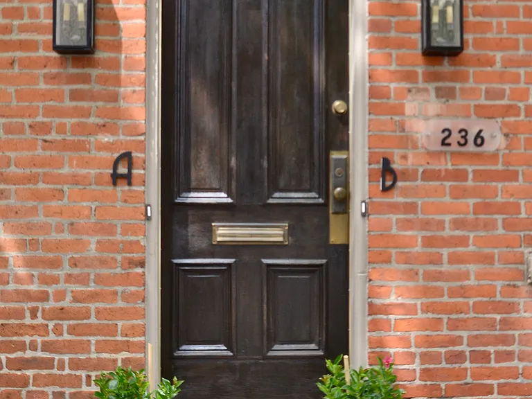 236 Jackson St #B — Photo 2