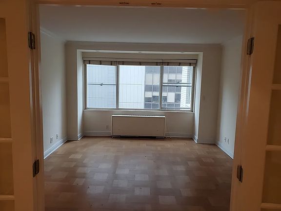 4th image of 60 W 57th St APT 12G