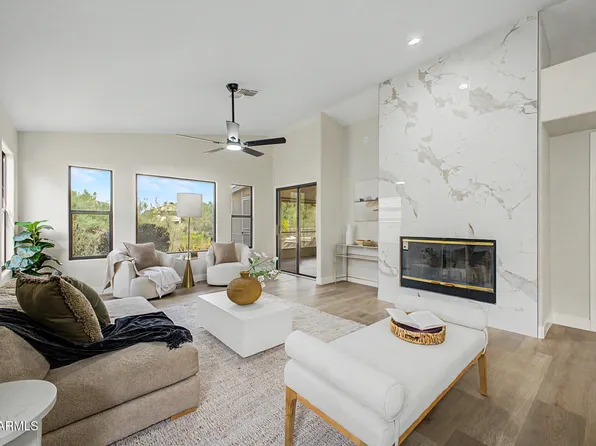 14237 N ASHBROOK Drive #B, Fountain Hills, AZ 85268