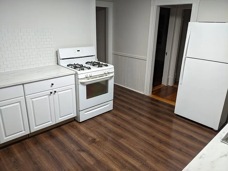 809 Washington St #2 — Photo 1