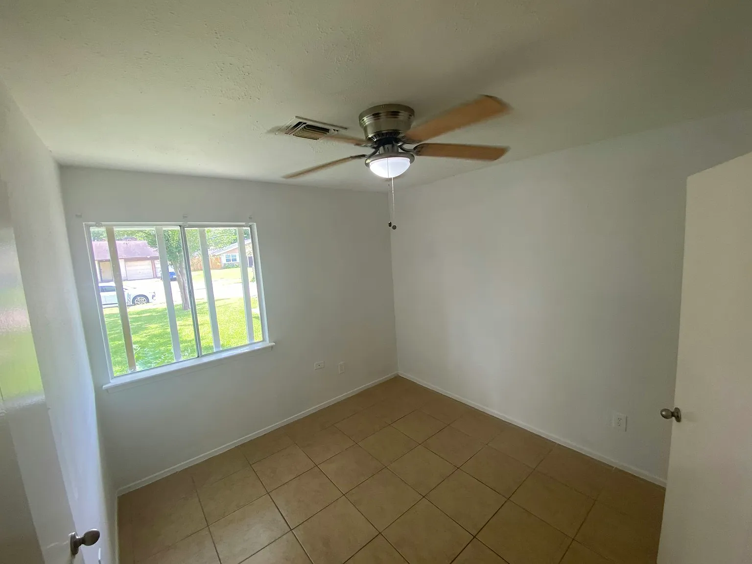 11622 Sela Lane — Photo 3