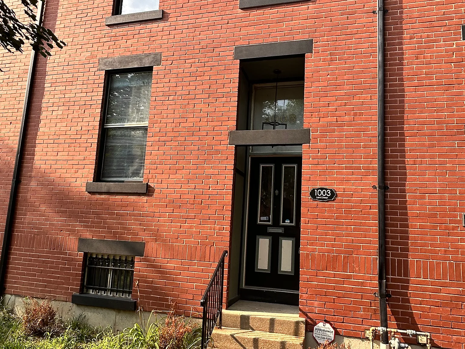 1003 Lami — Photo 1