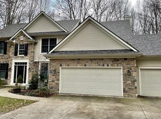 6802 Walden Park Ln, Richland, MI 49083