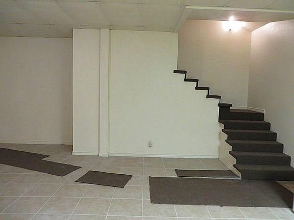 5th image of 2492 Southline Rd