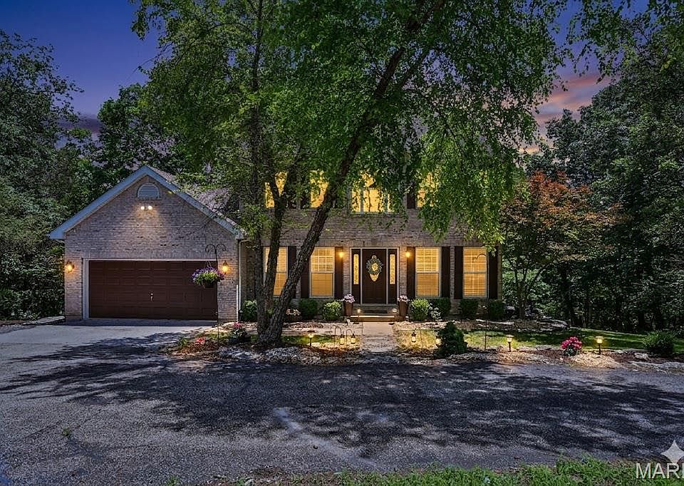 1st image of 4160 Winwood Cir
