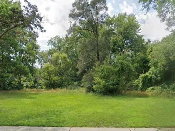 12853 Pierson St, Detroit, MI 48223