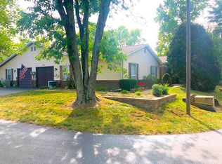 3304 S Eden Dr, Bloomington, IN 47401