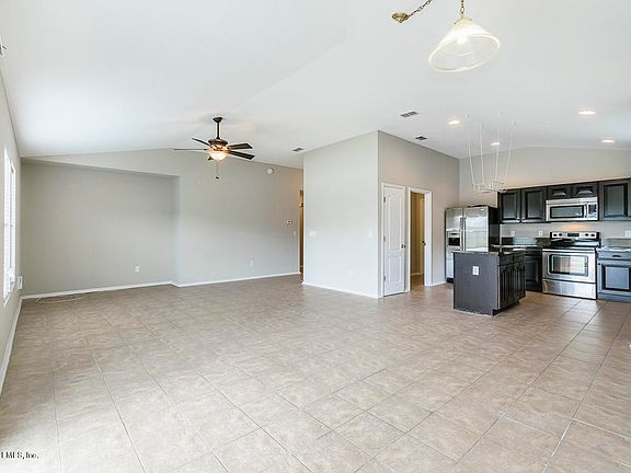 5th image of 7539 Lirope St