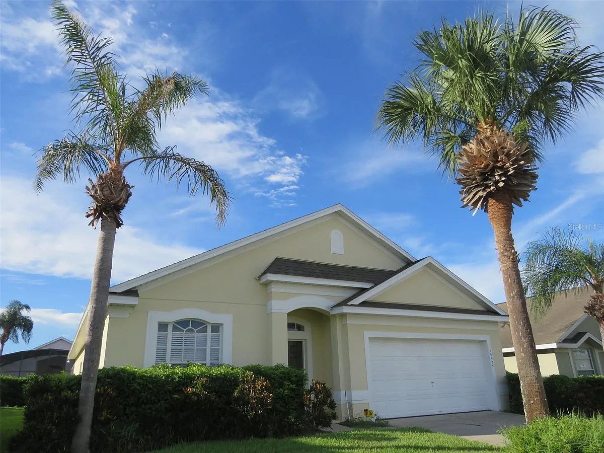 Building Photo - 16625 Palm Spring Dr