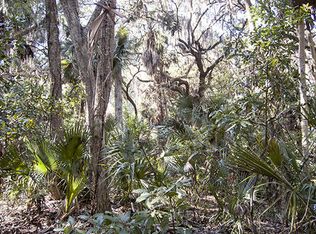 16 King Cotton Rd, Edisto Island, SC 29438