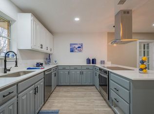 236 Lansford Dr, Benbrook, TX 76126