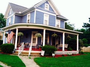 300 Smith St, Belmont, WV 26134
