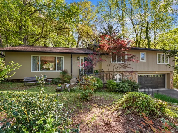 112 Balsam Rd, Oak Ridge, TN 37830