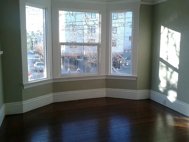 4824 Telegraph Ave — Photo 3
