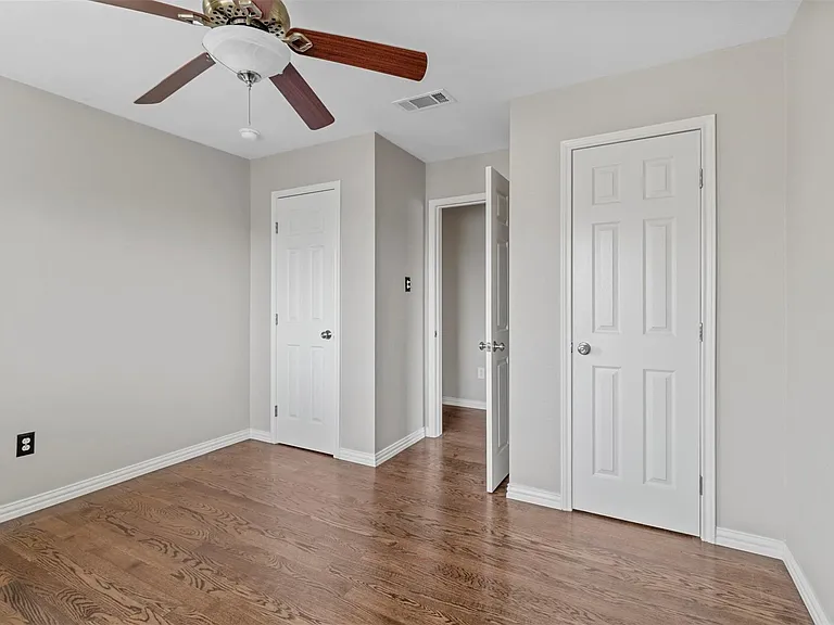 1110 Carrington Ct — Photo 19