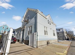 71-67 Wilson St, Providence, RI 02907