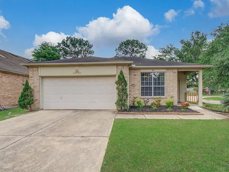 24135 Pinecreek Point — Photo 4