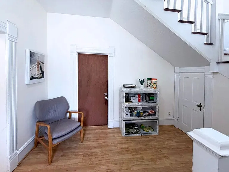 1588 Patterson St — Photo 3