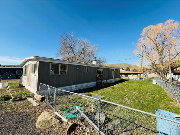 410 Lewis St, Belt, MT 59412