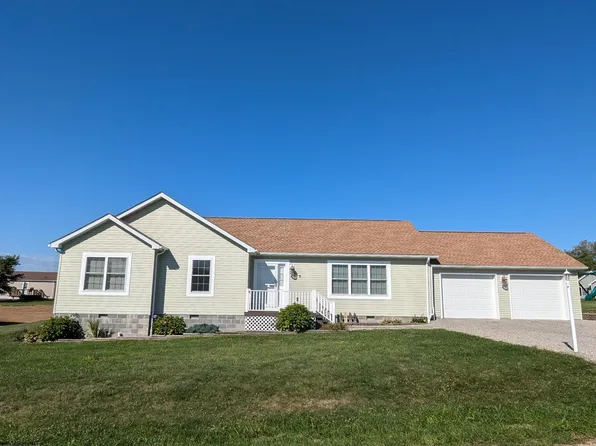 156 Chapel Brooke Cir, Reedsville, WV 26547
