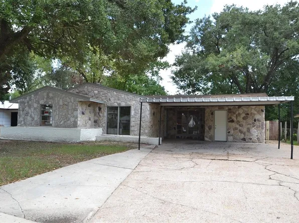 6158 Glenhurst Dr, Houston, TX 77033