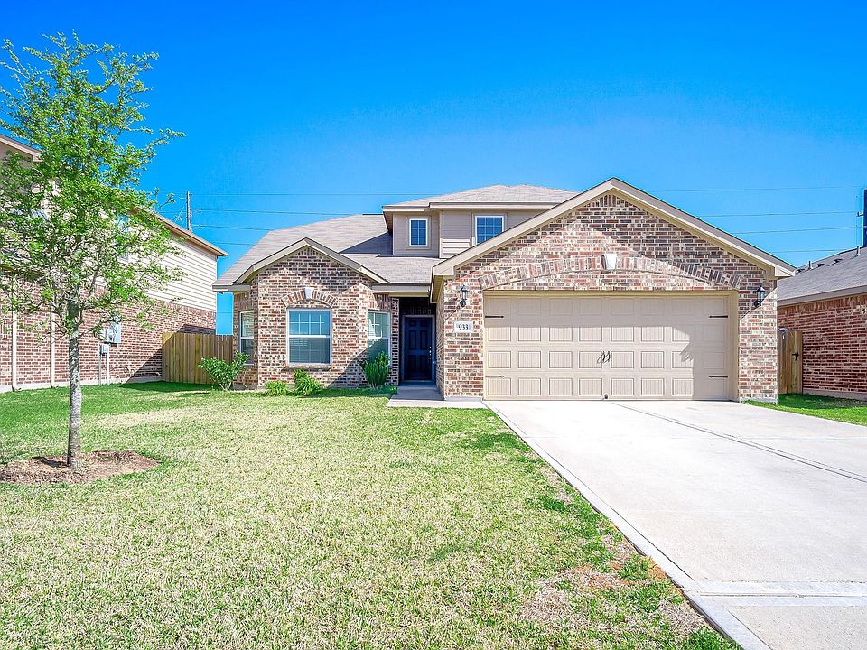 1st image of 933 Texas Timbers Dr