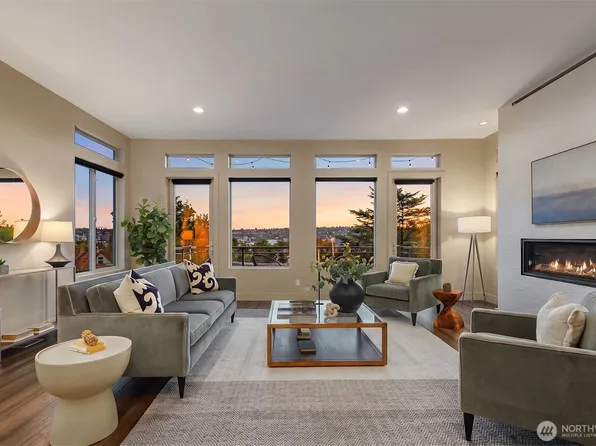 4025 Burton Place W, Seattle, WA 98199