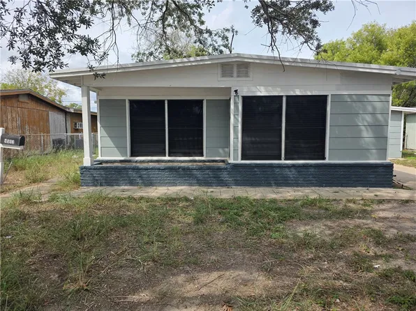 4513 Carroll Ln, Corpus Christi, TX 78415