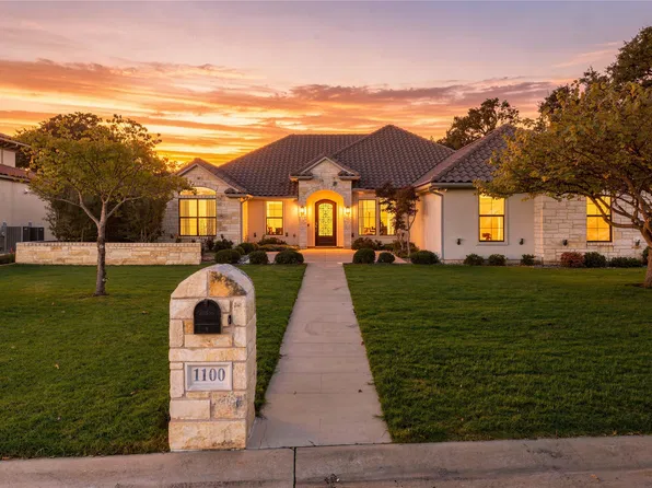 1100 Catalina Bay Blvd, Granbury, TX 76048