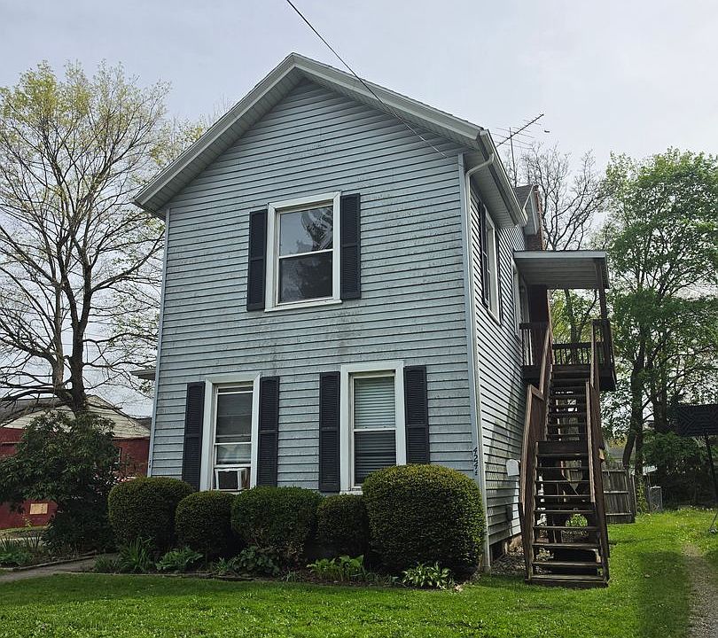 1st image of 424 1/2 Stinaff St